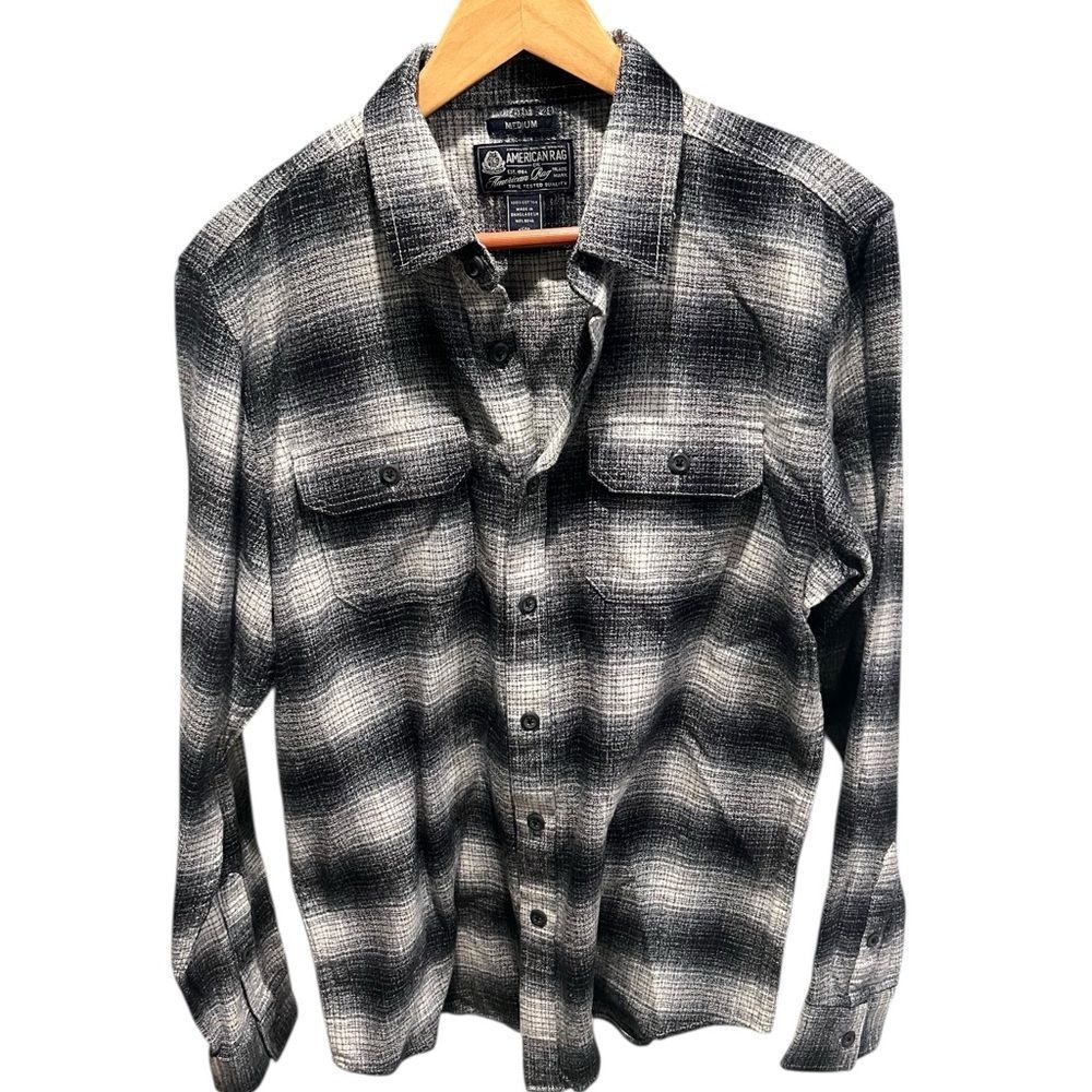 NWT American‎ Rag Black and White Plaid Men's long sleeved button front shirt